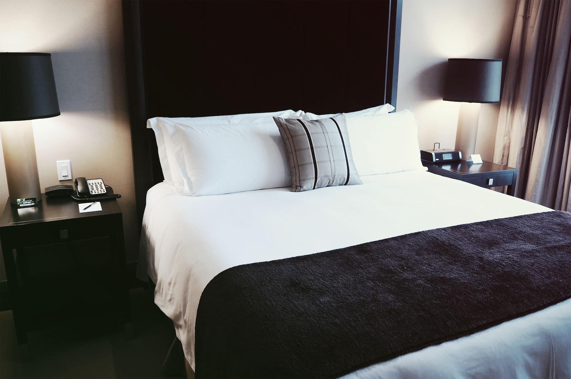 โฟร์ ซีซั่น รีสอร์ต วิสท์เลอร์ Hotel วิสต์เลอร์ ภายนอก รูปภาพ