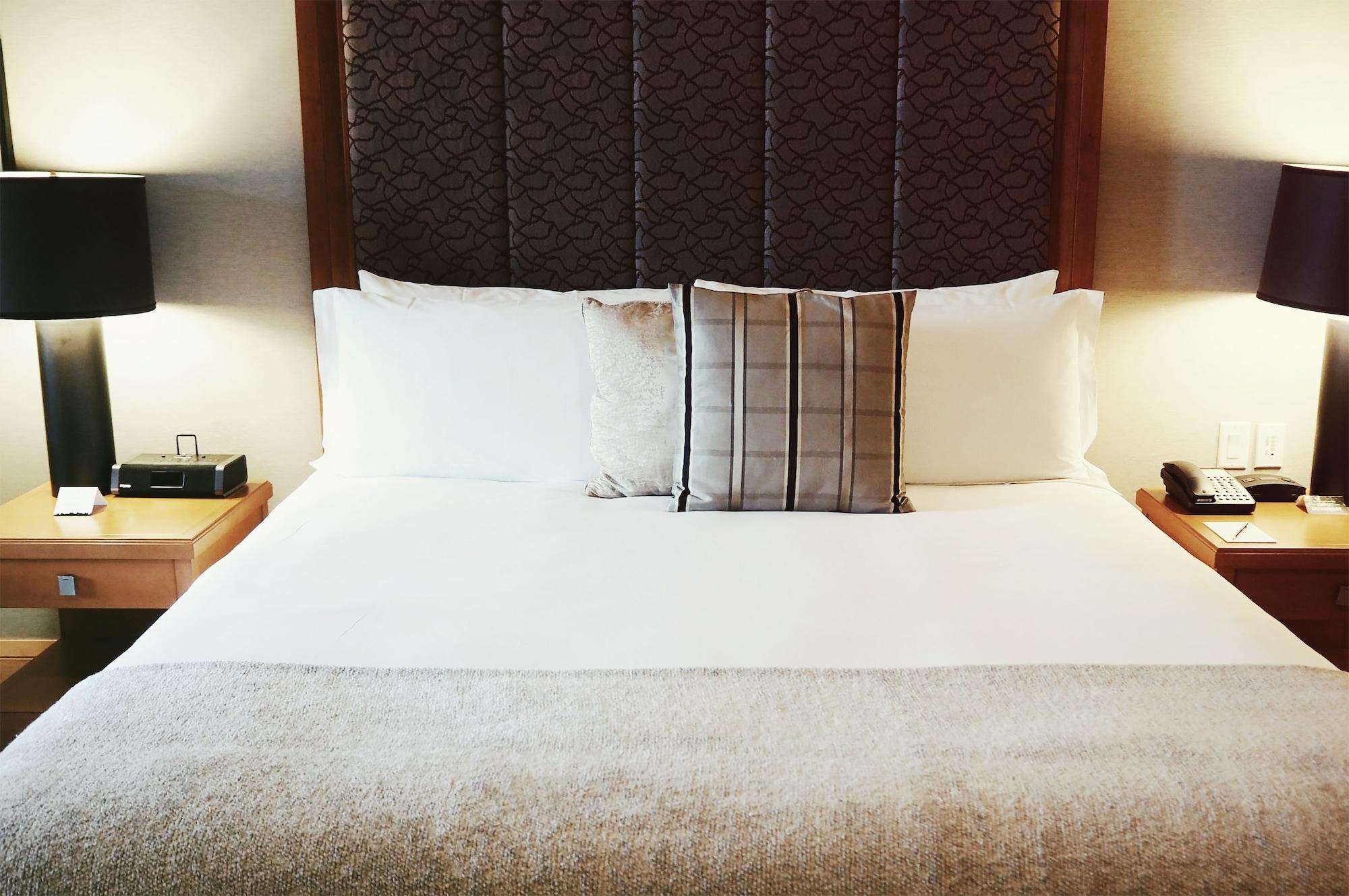 โฟร์ ซีซั่น รีสอร์ต วิสท์เลอร์ Hotel วิสต์เลอร์ ภายนอก รูปภาพ