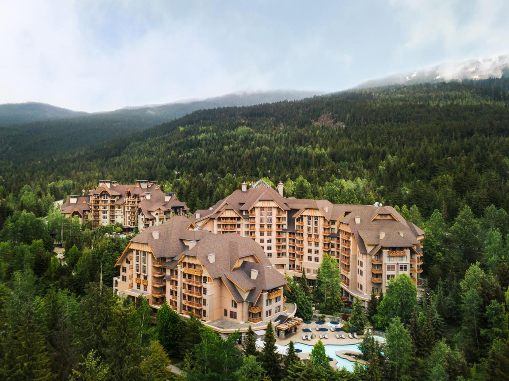 โฟร์ ซีซั่น รีสอร์ต วิสท์เลอร์ Hotel วิสต์เลอร์ ภายนอก รูปภาพ